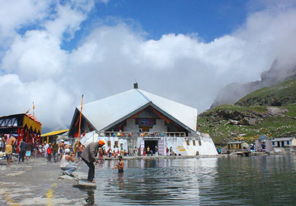 Hemkunt Sahib Spiritual Trek from Chandigarh