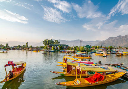 Chandigarh to Srinagar: Serene Kashmir Getaway