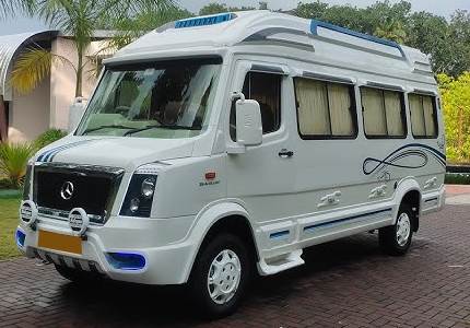 Tempo Travellers / Urbania